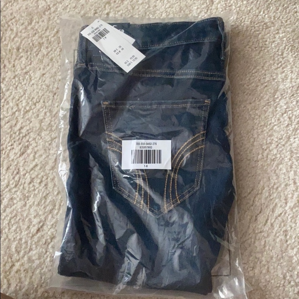 Hollister Mid-Rise Super Skinny Jeans